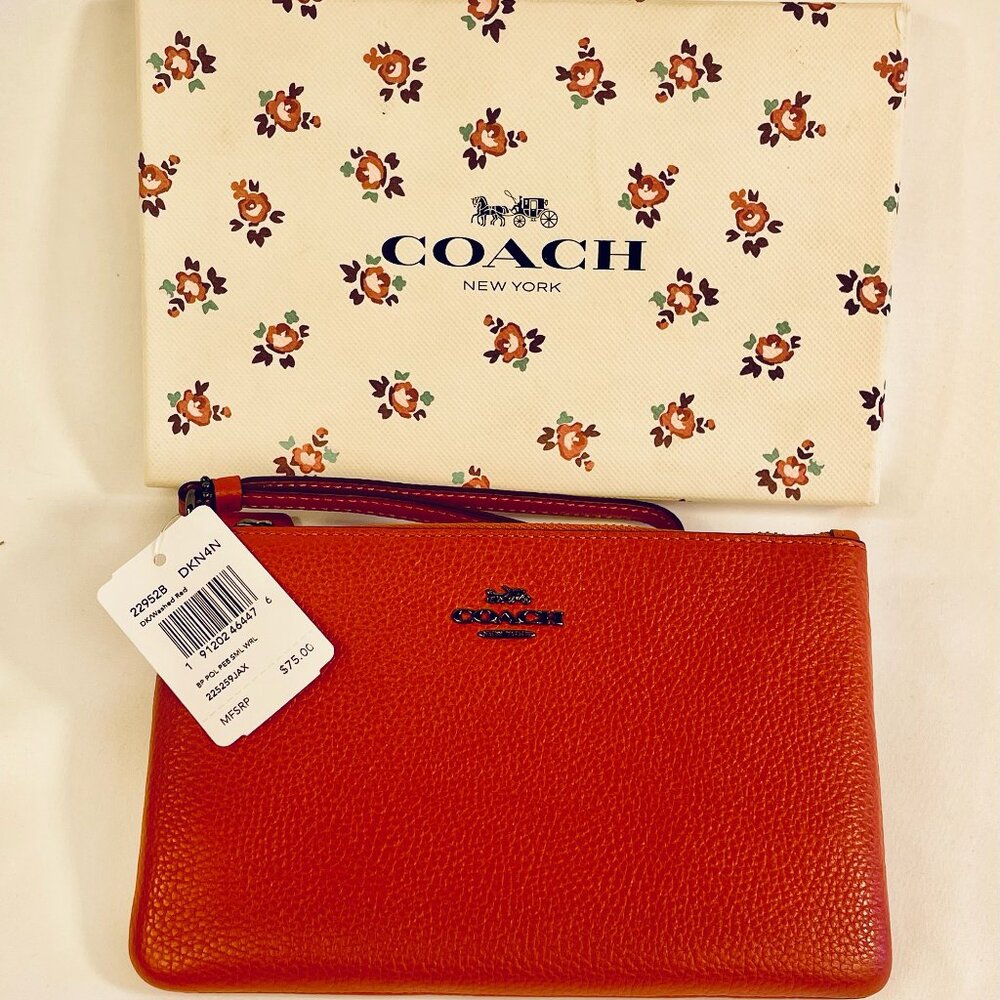 COACH Small Wristlet DK/Washed Red